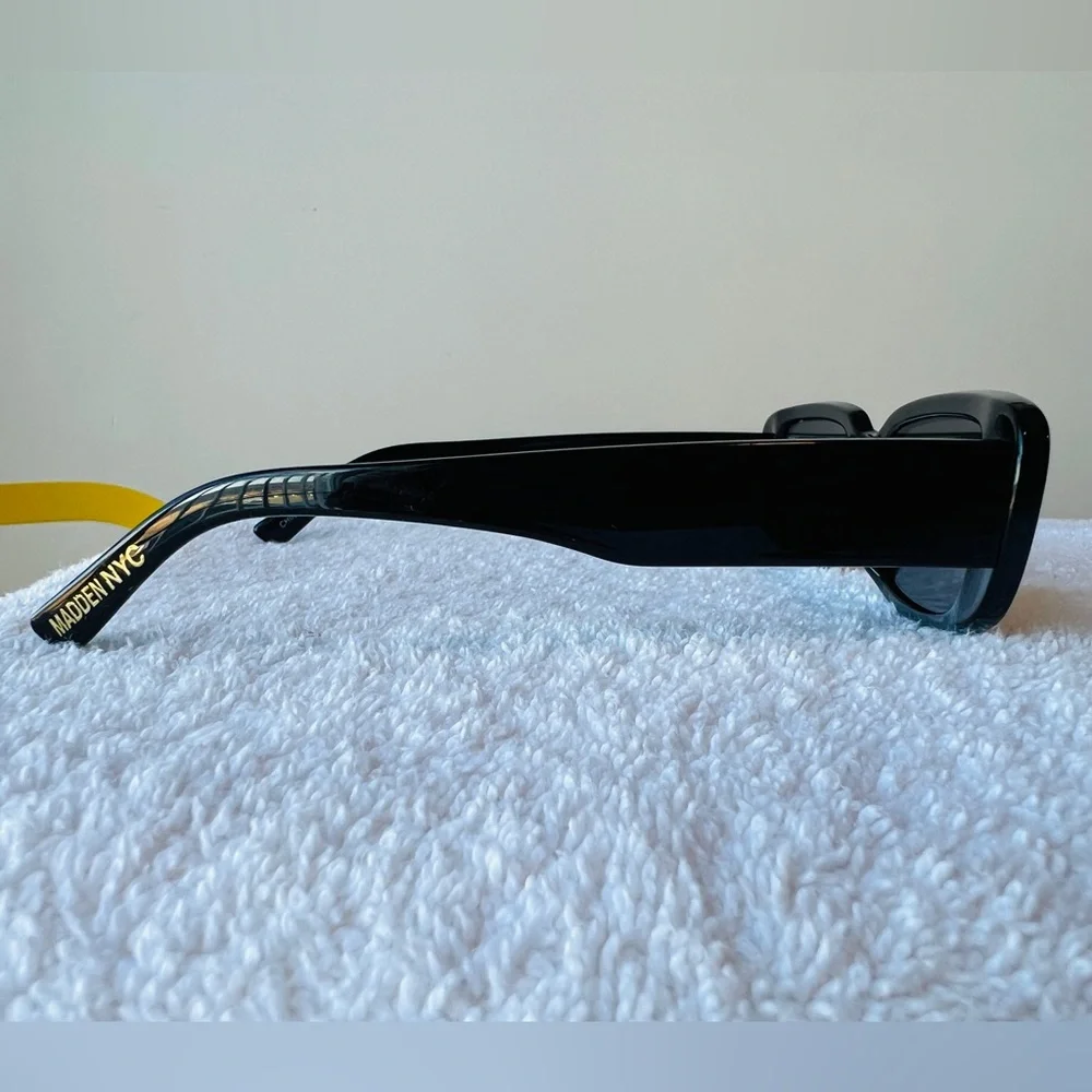 Men’s / Unisex ➡️ Two Rectangular Sunglasses - Black & Light Blue - Picture 6 of 10